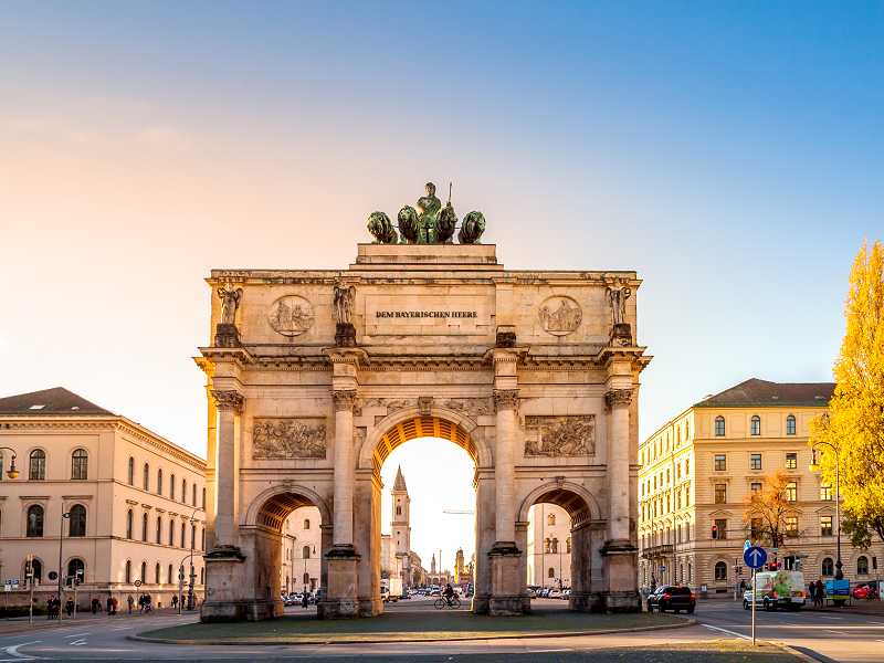 Blick auf das Siegestor