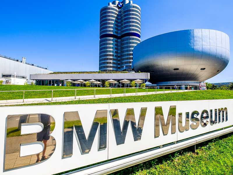 BMW Museum in München, Tickets, Öffnungszeiten
