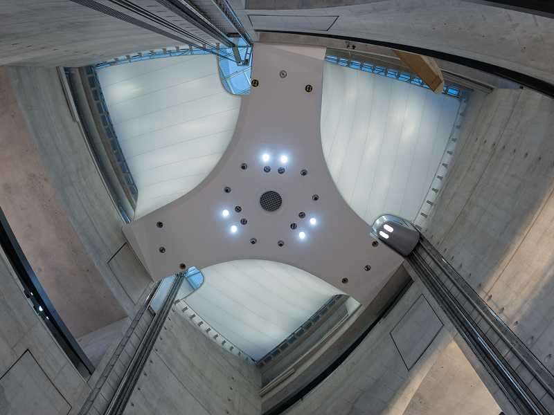 Der Aufzug im Museum