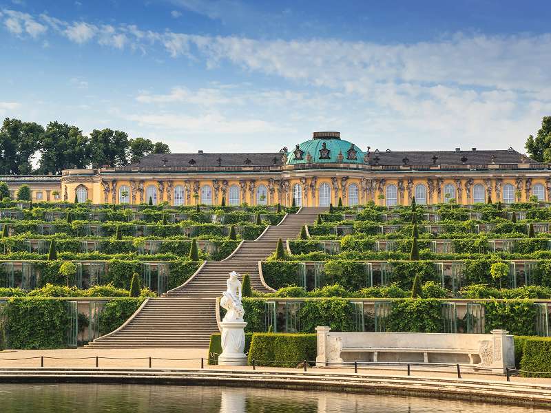 Der Außenbereich vom Schloss