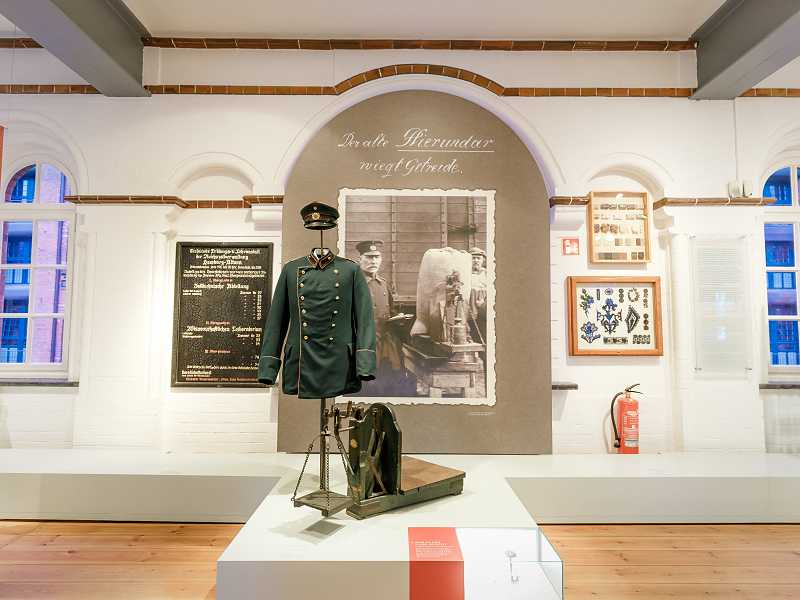 Exponate im Zollmuseum