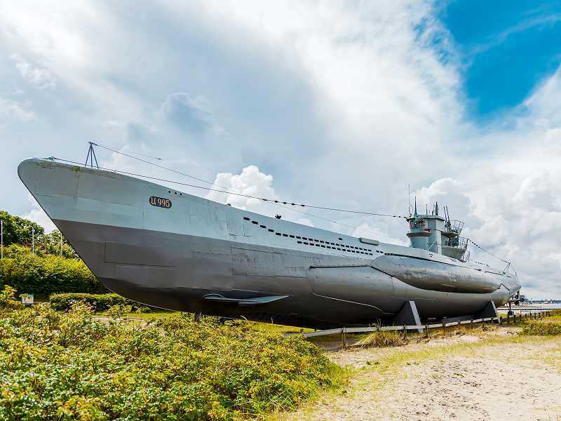 German Submarine U-995