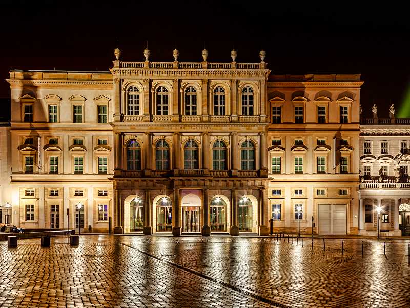 Museum Barberini bei Nacht